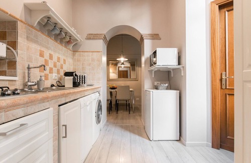 Rione II Trevi House | Living RHome Spanish Steps