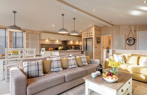 Runswick Bay Cottage | LOBSTER LODGE, pet friendly, country holiday cottage in Runswick Bay