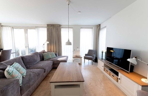 Egmond aan Zee Apartment | Lobster