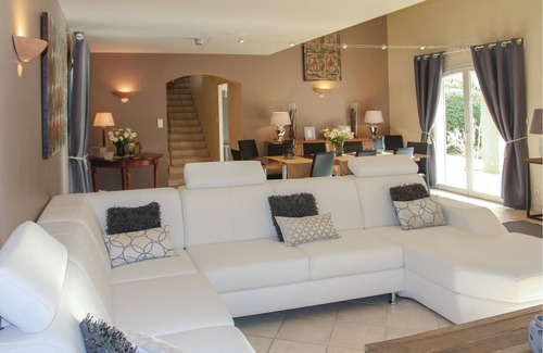 Montelimar House | Located in Montélimar, this magnificent vacation home with private pool invites you to an unforgetta