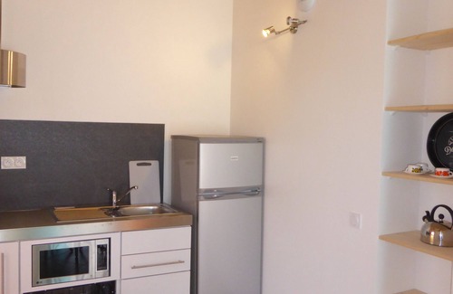 Saintes Cottage | Lodging 4 Gîte RE CLIMATISE IN THE CALM OF THE GREAT VERSENNES