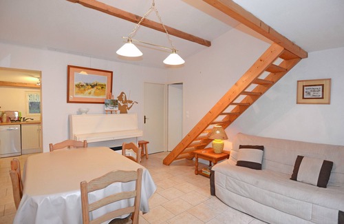 Le Mesnil-Durand Cottage | Lodging, golf course of the Mesange Estate, compact golf course included