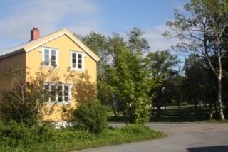 Kabelvag House | Lofoten Center