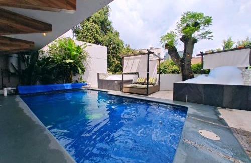 Jimenez Apartment | Loft lujo estilo y diseño, alberca climatizada y cama de alberca, Cuernavaca somos los únicos en ofrecerte 2 jacuzzis para tu uso personal y exclusivo con agua caliente y sistema de hidromasaje tipo Spa, terraza privada y asador de carbon