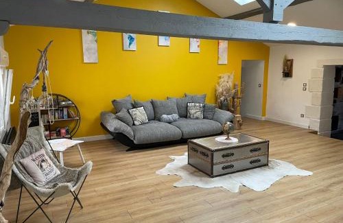 Saint-Max Apartment | Loft Lumineux, Échappez à l'ordinaire Nancy