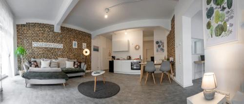 Frankenthal Apartment | Loftdesign 7 Personen Boxspring Frankenthal Ludwigshafen BASF