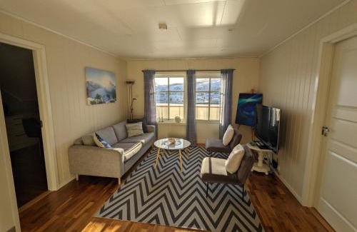 Tromso Apartment | Loftsleilighet,havutsikt,balkong,gratis parkering