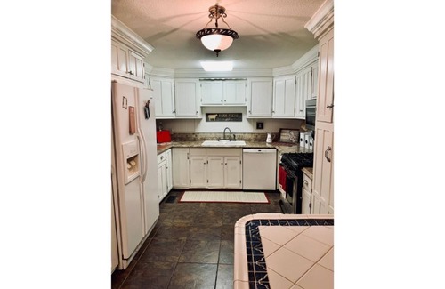 Treece House | Log Home in the woods. privacy, deer, “Little Paradise”you’ll love country