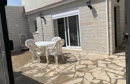 Tizi Ouzou Province Apartment | Logement spacieux 10personnes - Location Azeffoun Ait Chafaa-11000da