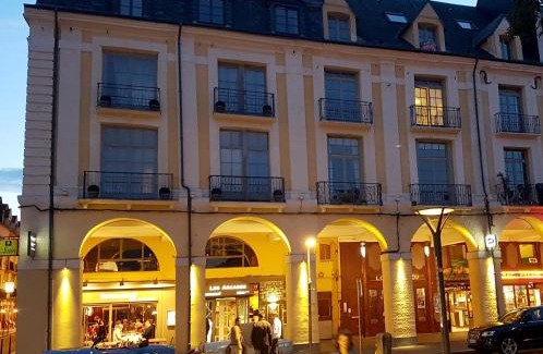 Dieppe Hotel | LOGIS Hôtel & Restaurant - Les Arcades