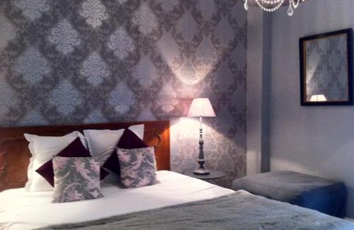 Saint-Jean-le-Blanc Hotel | Logis Hotel Villa Marjane