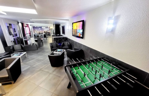 Marmande Hotel | LOGIS Le Capricorne