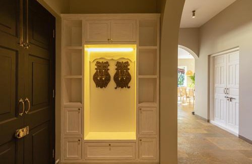 Vagator Villa | LohonoStays Colina Villa E
