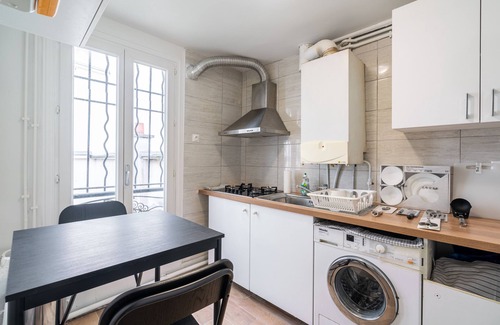 Belleville Apartment | Loire Apartment
