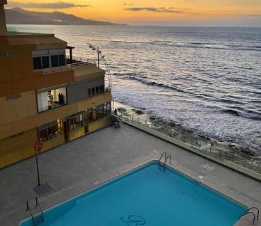 Las Palmas de Gran Canaria Apartment | LolaZen LasCanteras
