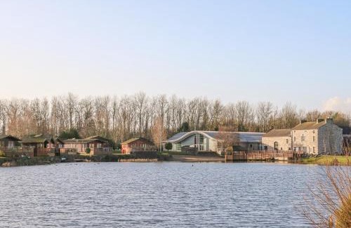South Lakeland Leisure Village House | Loluke Lodge on The Lake