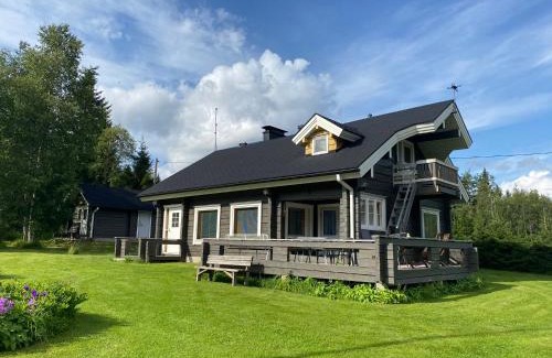 Kehys-Kainuu House | Loma-Laattaja