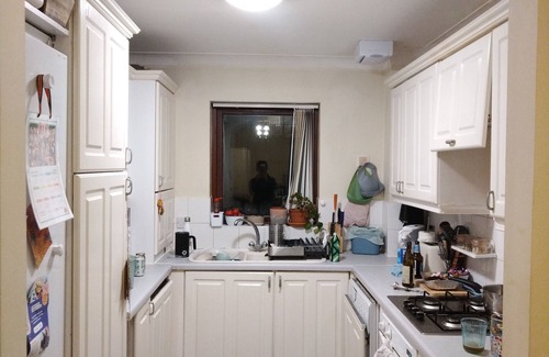 Surrey Docks Apartment | London Hideaway - Thames river walk Canada Water zone