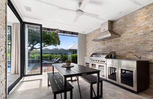 Carina House | Long Stays|Ultimate Family Retreat|Pet Friendly