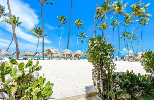 Bavaro Hotel | LONG TERM Villas & Apartments Vacation RENTALS Los Corales Bavaro