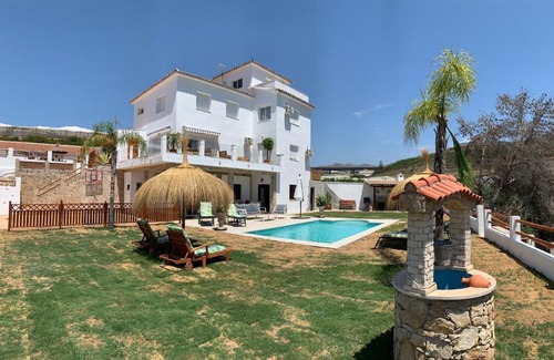 Mezquitilla House | Los Nísperos