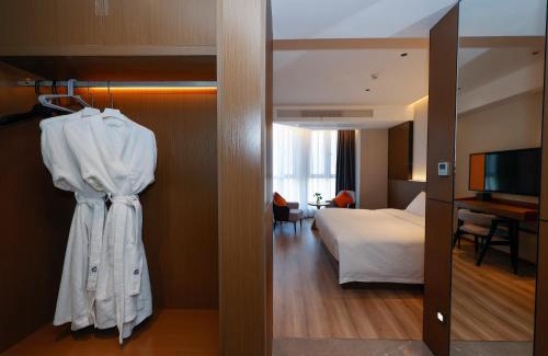 Qingpu Hotel | Lotus Hotel 荷花酒店