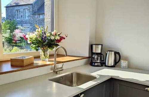 Saint-Aubin-de-Terregatte House | Louvel House