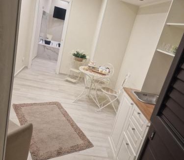 Borgo Vecchio Apartment | Love is in the air