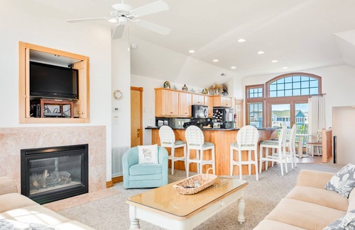 Buck Island House | Love R Shack At The Beach: 10-bed Oceanside Duplex