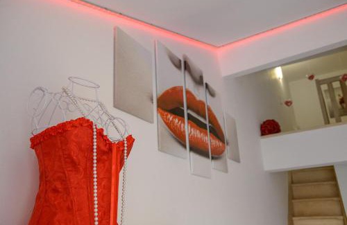 Le Puy-en-Velay Apartment | Love Room - Suite romantique avec spa privatif