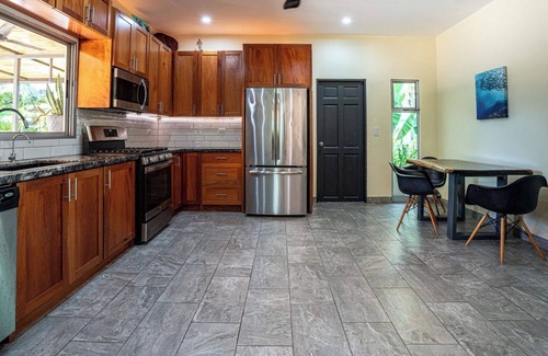 Tamarindo House | Lovely 2 bedroom home with large Private salt water pool in beautiful Tamarindo.