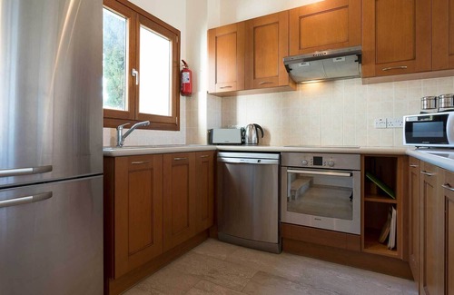 Aphrodite Hills Villa | Lovely 2 bedroom Villa Kornos HG33 with private pool and golf course views, In the heart of Aphrodite Hills, near resort centre