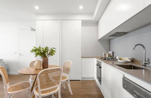 South Melbourne Apartment | Lovely 2BR apt at South Melbourne w beach view