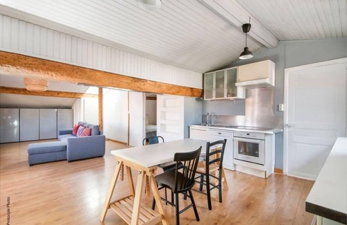 Saint - Michel Apartment | Lovely 3 rooms in the center of Toulouse