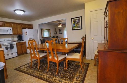 Colonial Beach House | Lovely 5 bedroom home with TVs in each room. Fast wi-fi, easy walk to beach.