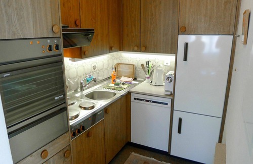 Rigi Kaltbad Apartment | Lovely apartment for 3 people with WIFI, TV, balcony and panoramic view