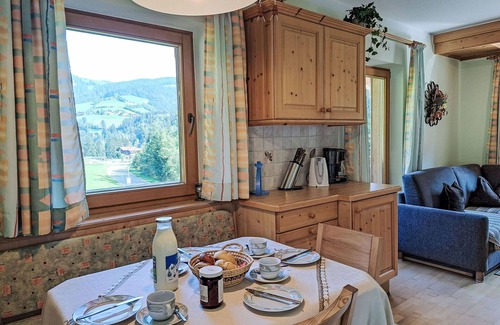 Sonnenberg Apartment | Lovely apartment for 4 people with WIFI, TV, terrace and pets allowed