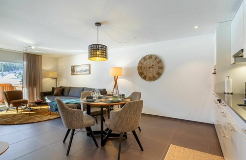 Blausee Apartment | Lovely apartment for 4 people with WIFI, TV, balcony and panoramic view