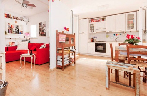 San Lorenzo Apartment | Lovely apartment for 3 guests with A/C, WIFI, TV and terrace