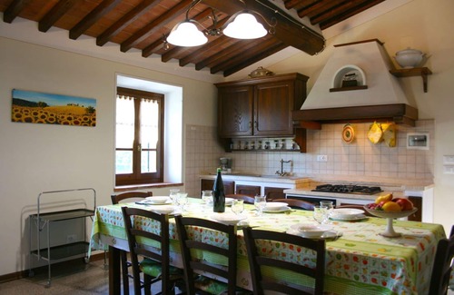 Monte San Savino Apartment | Lovely apartment for 7 guests with WIFI and TV, close to Arezzo