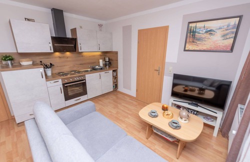 Stangerode Apartment | Lovely apartment for 2 people with WIFI, TV and patio