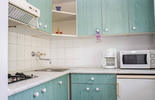 Balatonkeresztur Apartment | Lovely apartment for 4 guests with pool, A/C, WIFI, TV, balcony and parking