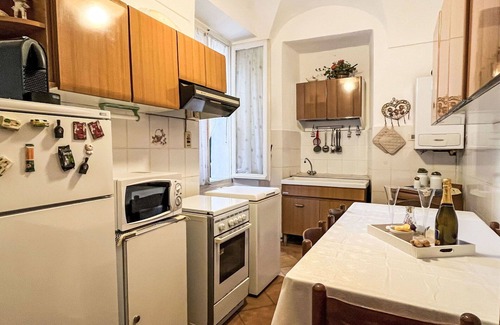 Borgomaro Apartment | Lovely apartment for 6 guests with WIFI, TV and pets allowed