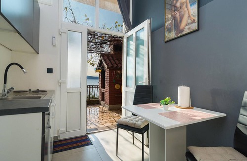 Jesenice Apartment | Lovely apartment in Krilo Jesenice