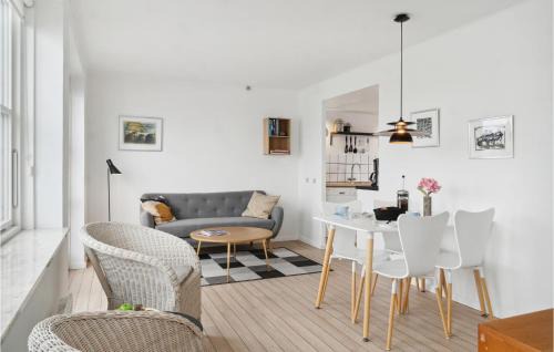 Borre Apartment | Lovely Apartment In Borre With Wifi