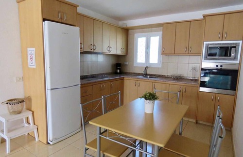 Playa del Ingles House | Lovely bungalow with 2 bedrooms, spacious terrace and bbq
