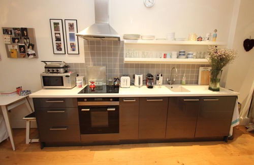 Brompton & Hans Town Apartment | Lovely central apartment in Queens Gate, South Kensington, London