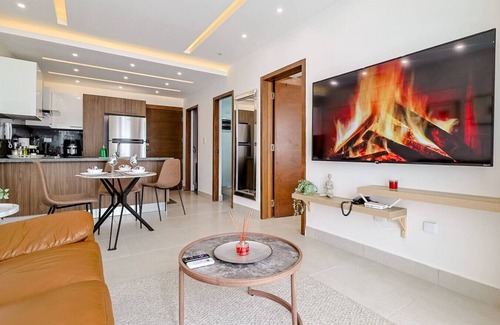 Evaristo Morales Apartment | Lovely, Centric 1BR Apt, Pool