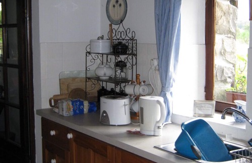 Carnoet Cottage | Lovely cottage in quiet country hamlet near the Vallee des Saints heritage site