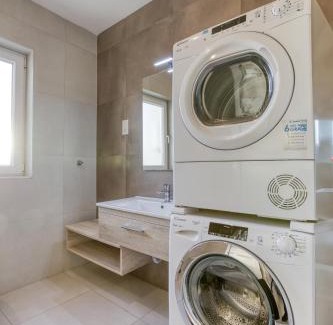 Pieta Apartment | Lovely designer 3BR Apt with Private Terrace with BBQ by 360 Estates